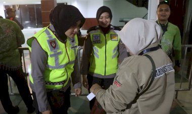 Polres-Probolinggo-Terjunkan-Ratusan-Personel-Gabungan-Amankan-Debat-Pamungkas-Pilkada-2024